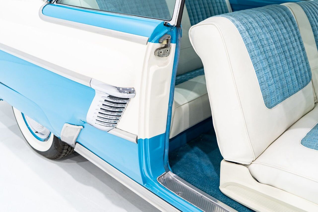 Mercury Monterey **PRIX EN USD** Beautifully presented from former restoration 1956 Blanc Montréal - photo #70