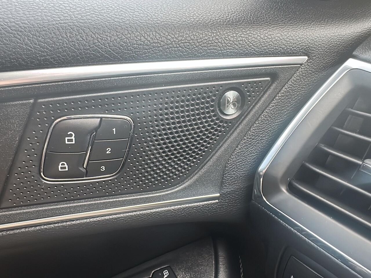 Ford Edge 2022 Gris Rouyn-Noranda - photo #19