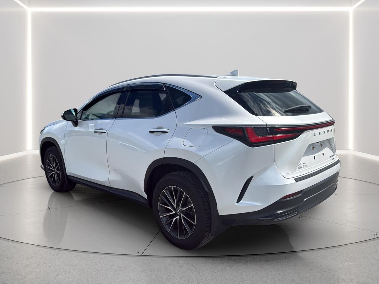 2025 Lexus NX White Gatineau - photo #2