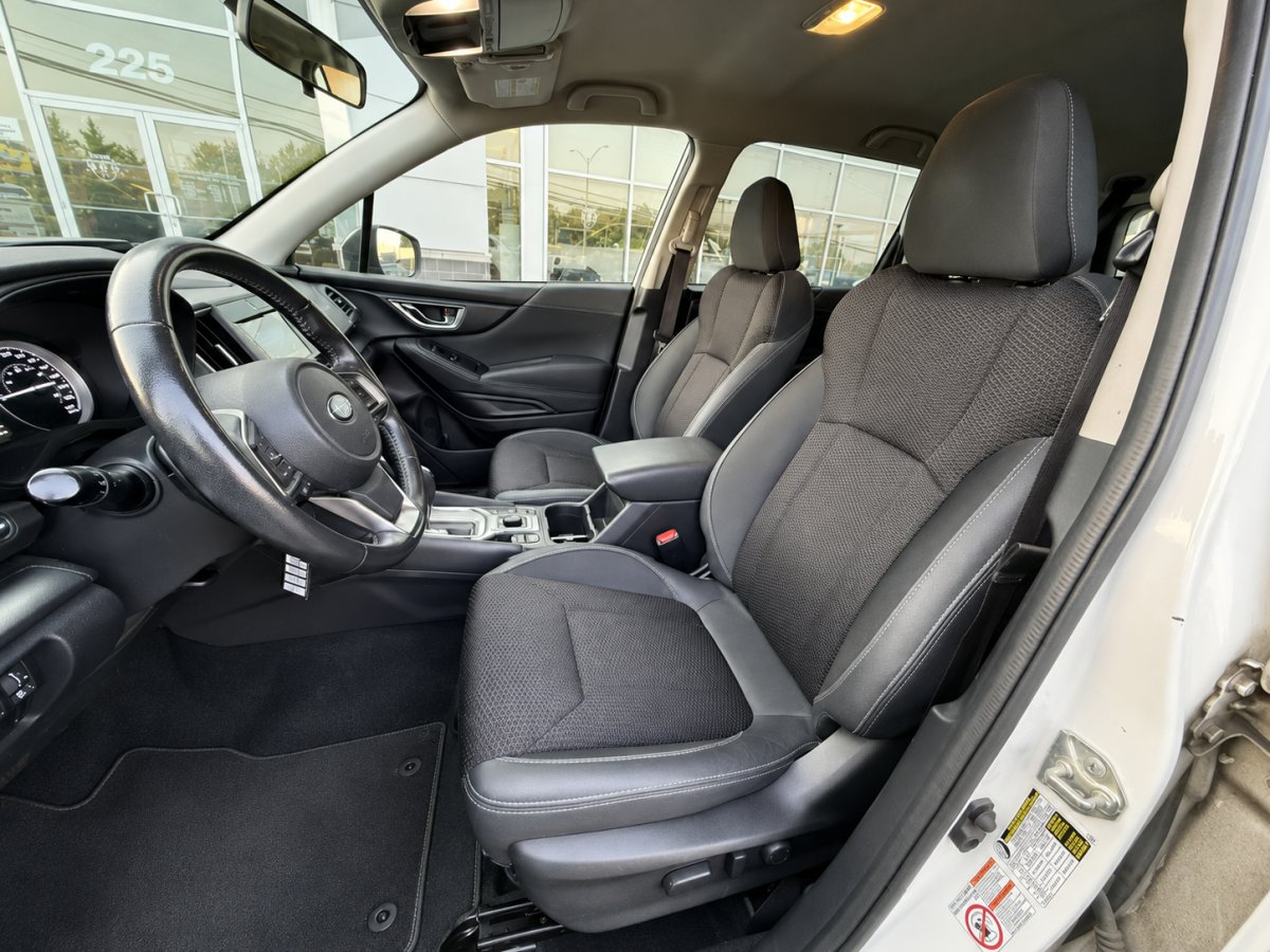 Subaru Forester 2019 Blanc Saint-Basile-le-Grand - photo #10