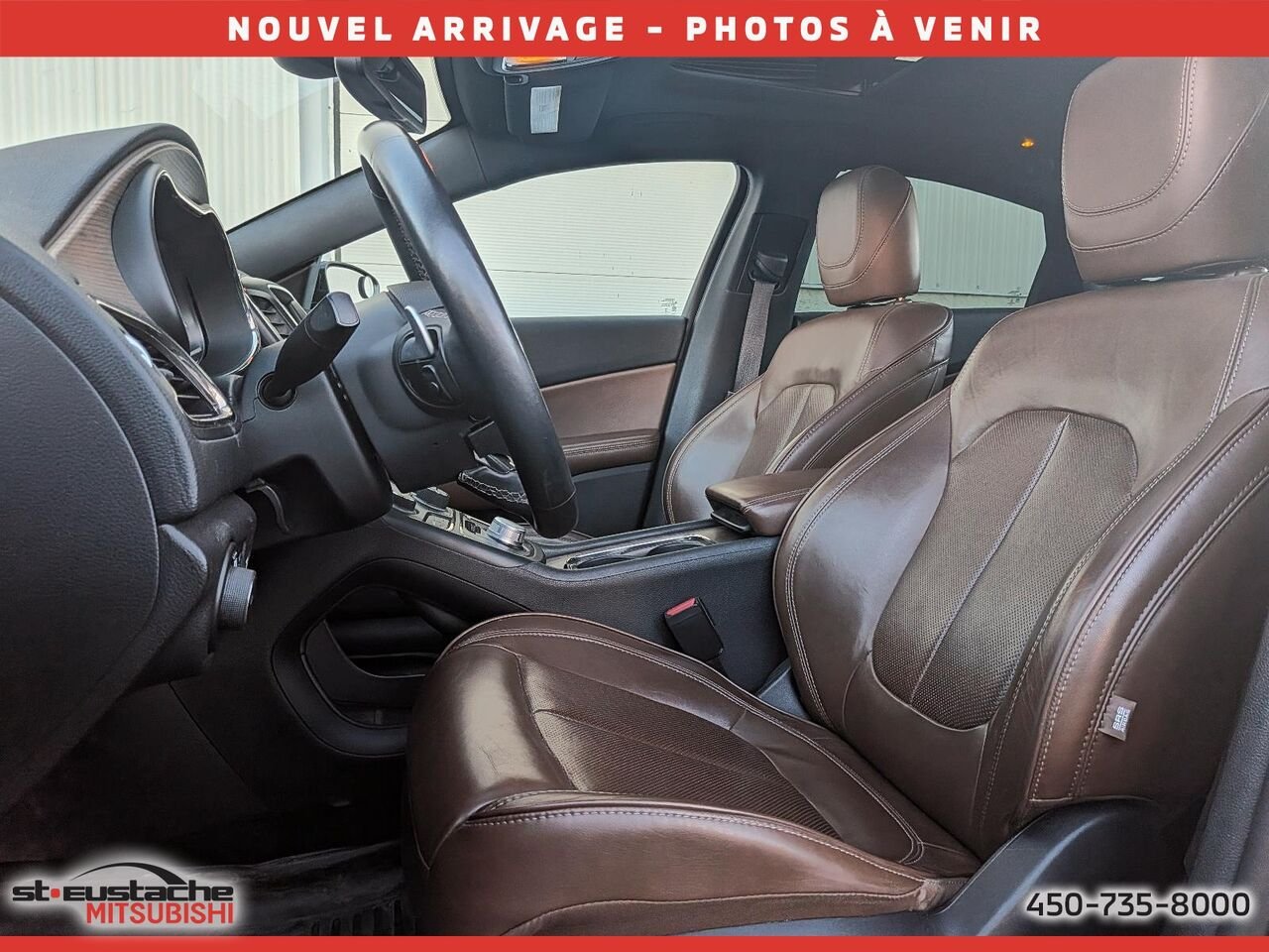 Chrysler 200 c awd 2016 Noir Saint-Eustache - photo #4