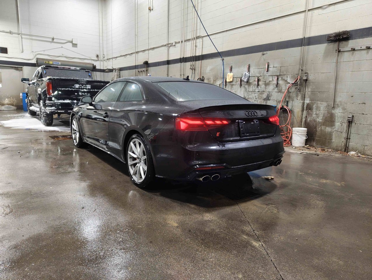 2022 Audi S5 Coupe Technik 3.0 TFSI quattro Black Sherwood Park - photo #4