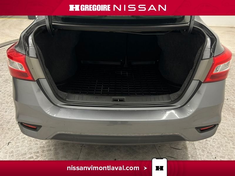 2018 Nissan Sentra Grey Saint-Eustache - photo #15