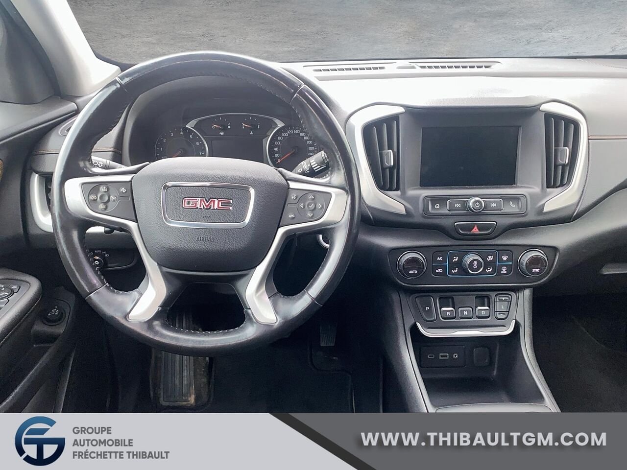 GMC TERRAIN SLE Traction intégrale, 4 portes SLE 2020 Gris Montmagny - photo #8