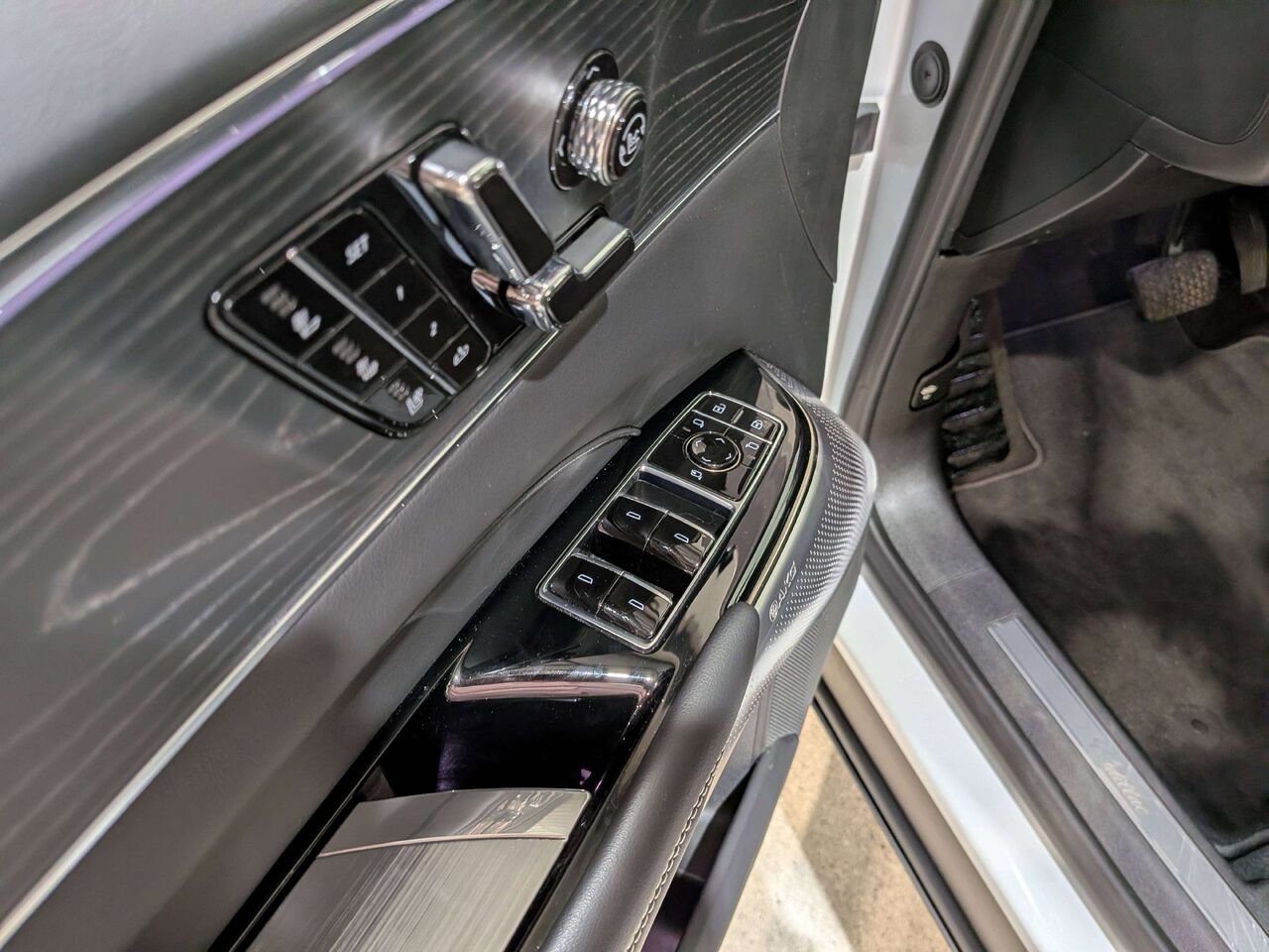 Cadillac LYRIQ 2024 Blanc Val-David - photo #31