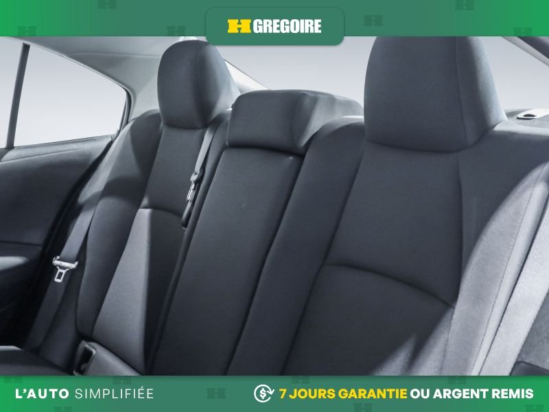 Toyota Corolla 730466 | LE AUTO AC GR ELEC CAM RECULE BLUETOOTH 2023 Argent Laval - photo #22