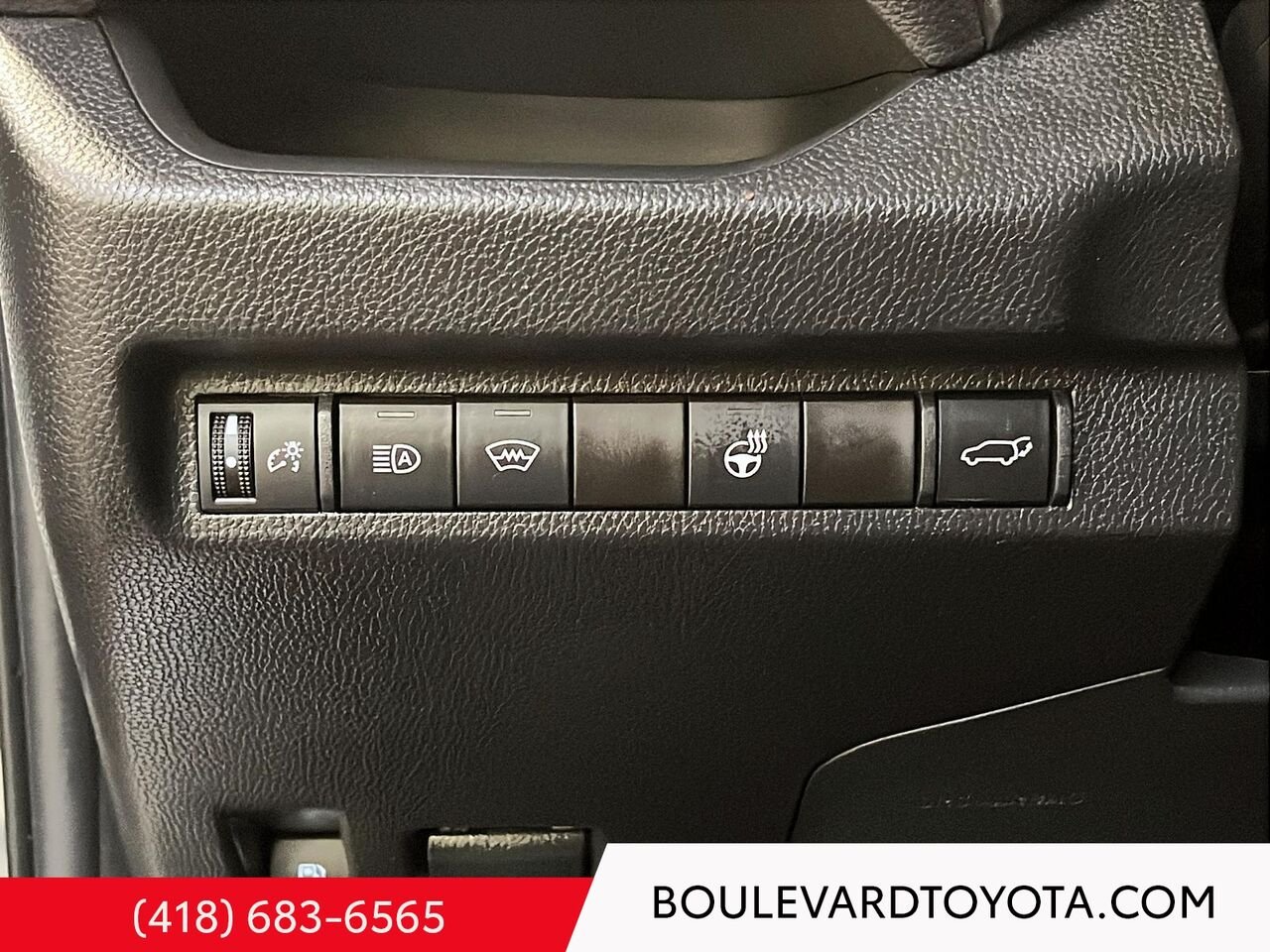 Toyota RAV4 531852-48 | XLE, HYBRIDE, AWD 2023 Argent Québec - photo #12