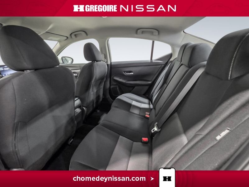 2022 Nissan Sentra White Laval - photo #26