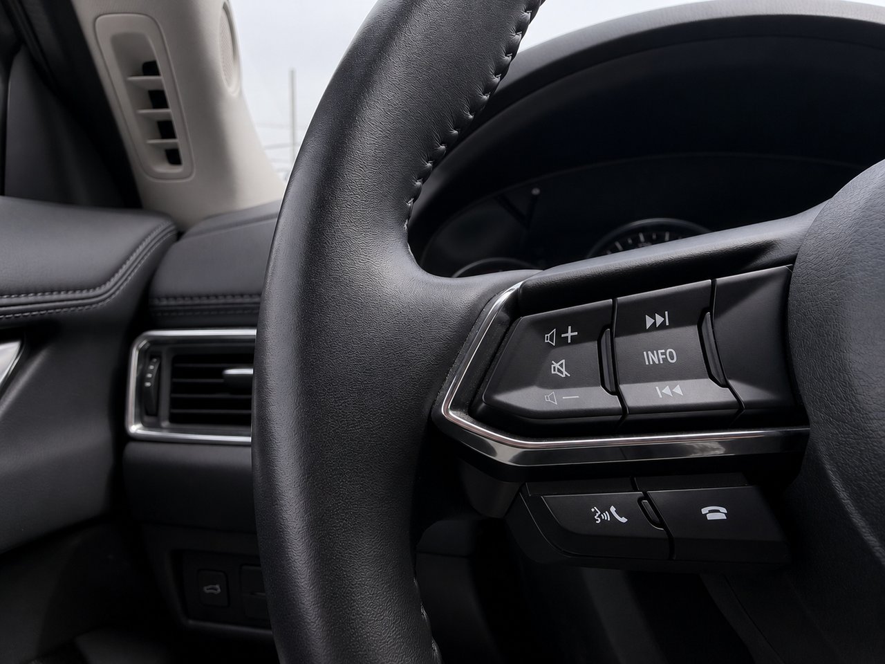 2024 Mazda CX-5 GS Grey Châteauguay - photo #14