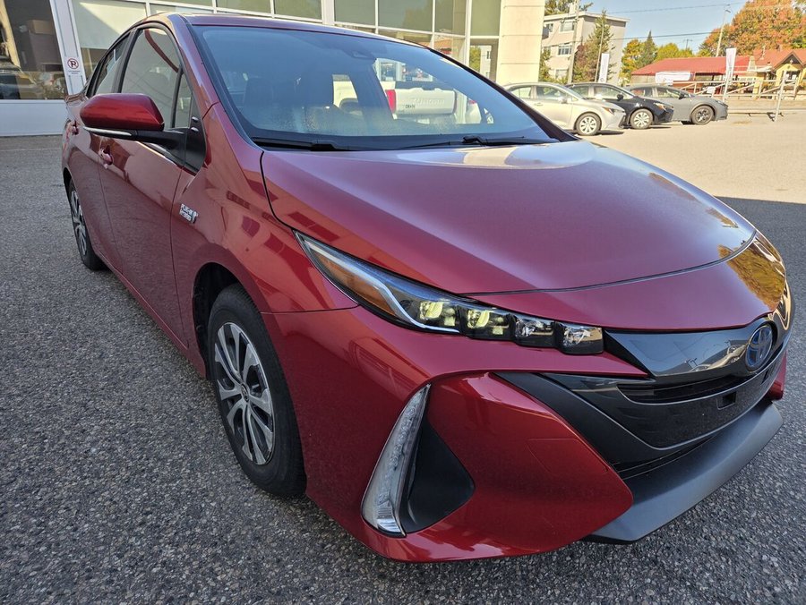 Toyota PRIUS PRIME (AMÉLIORÉ) Groupe amélioré BA 2021 Rouge