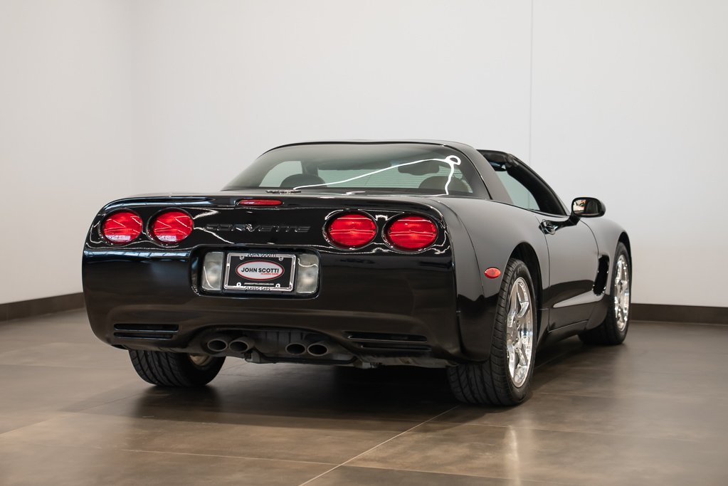 Chevrolet Corvette 2002 Noir Montréal - photo #3