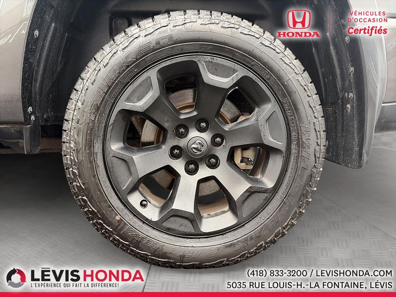 2025 Ram 1500 Big Horn Big Horn cabine d'équipe 4x4 caisse de 5 pi 7 po Grey Lévis - photo #14