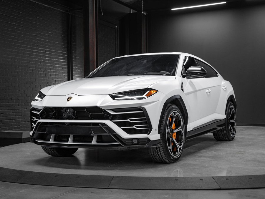 2020 Lamborghini Urus 2020 White