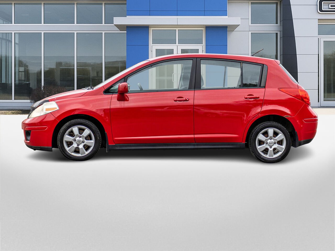 Nissan Versa 5dr HB I4 Auto 1.8 S 2009 Rouge Châteauguay - photo #2
