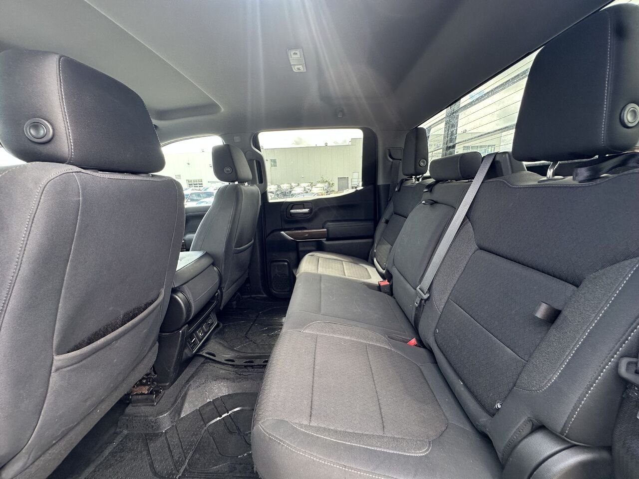 CHEVROLET SILVERADO K1500 RST RST cabine multiplace 4RM 157 po 2019 Bleu Gatineau - photo #11