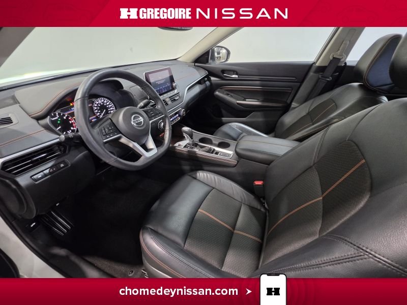 2022 Nissan Altima Black Blainville - photo #15