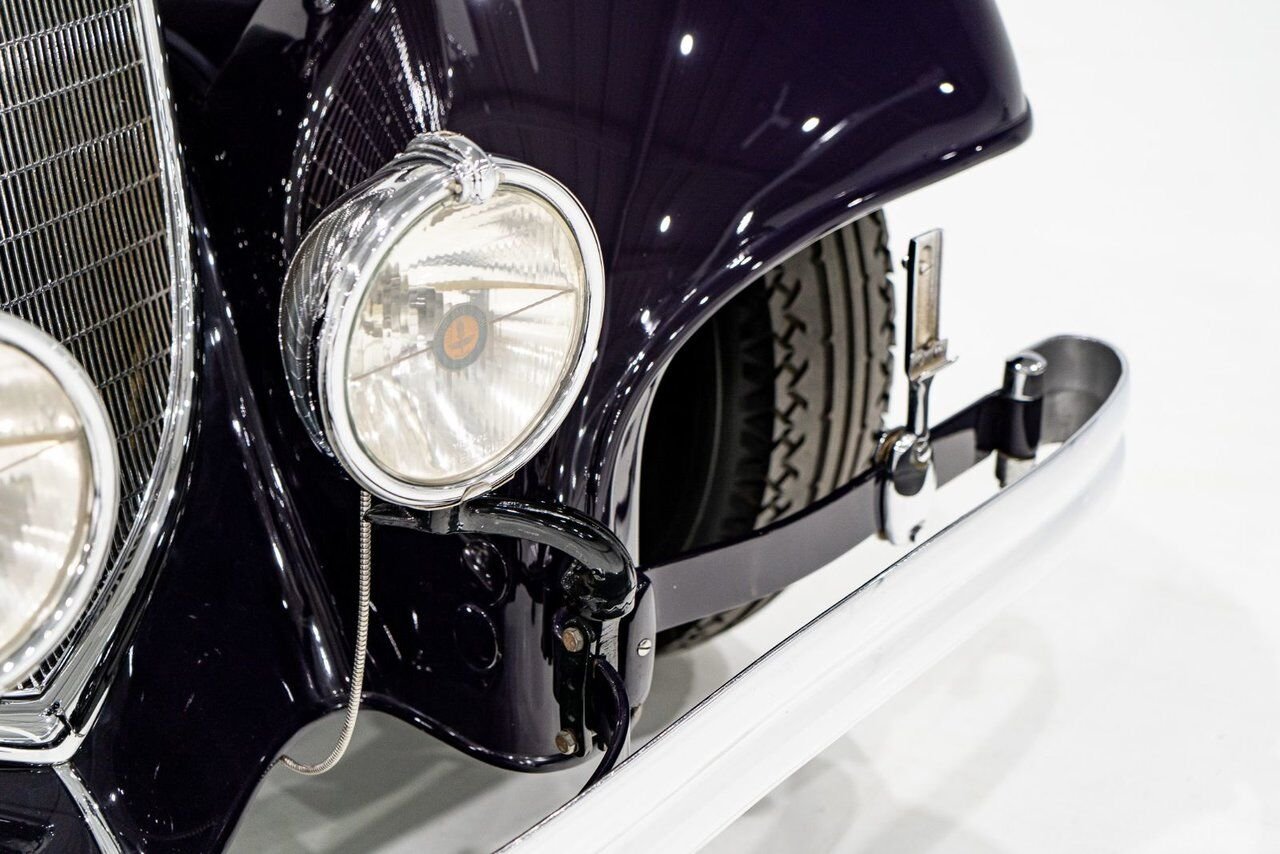 Lincoln KB Victoria Coupe One Of 18 Built, And The Only Known Surviving **PRICE IN USD** 1933 mauve Montréal - photo #40