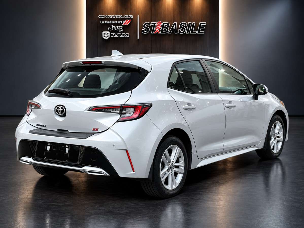 Toyota Corolla 2021 Argent Saint-Basile-le-Grand - photo #3