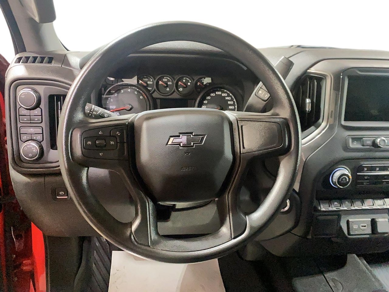 Chevrolet Silverado 1500 Custom Trail Boss 2024 Rouge Baie-Comeau - photo #13