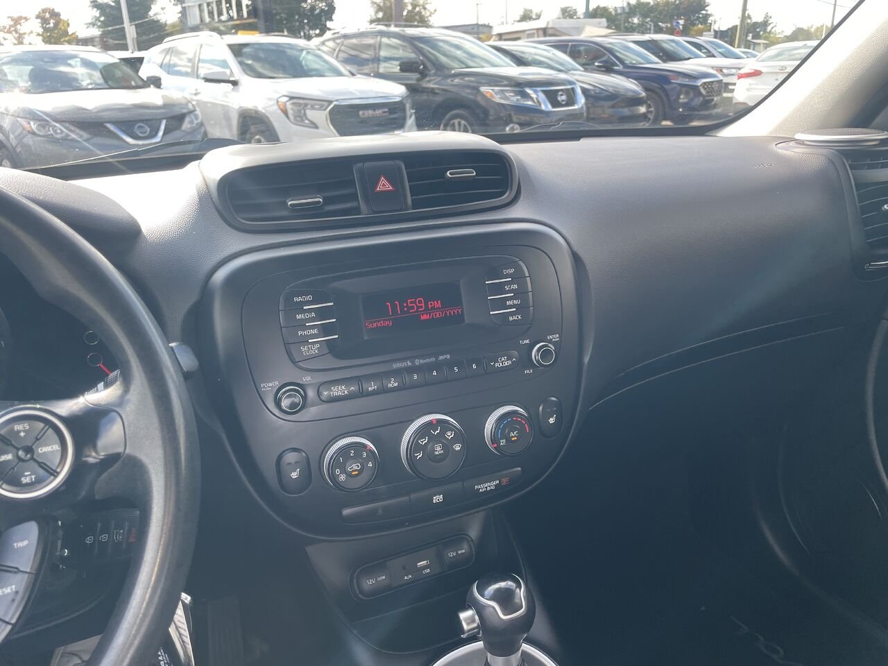 2015 Kia Soul Silver  - photo #17
