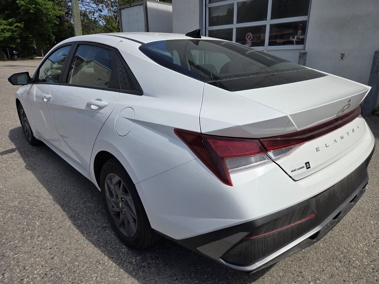 Hyundai Elantra 2024 Blanc Mont-Laurier - photo #6