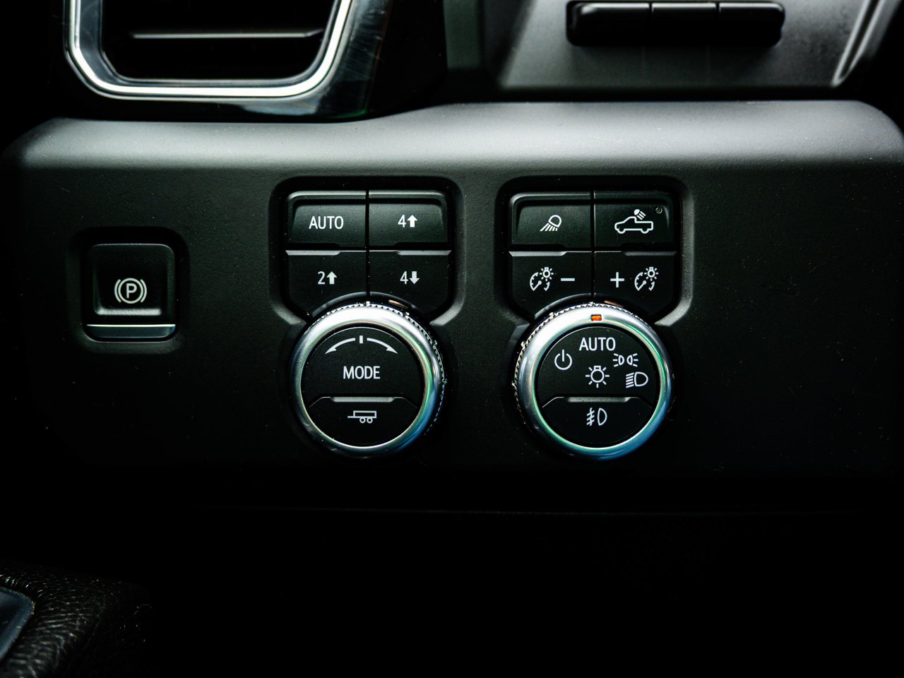 2024 GMC Sierra 3500HD 4WD Crew Cab 159 Denali Black Sherwood Park - photo #19