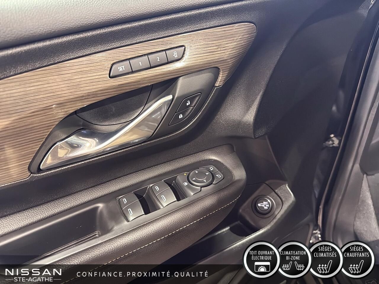 2023 GMC Terrain DENALI Black Ste-Agathe des Monts - photo #15