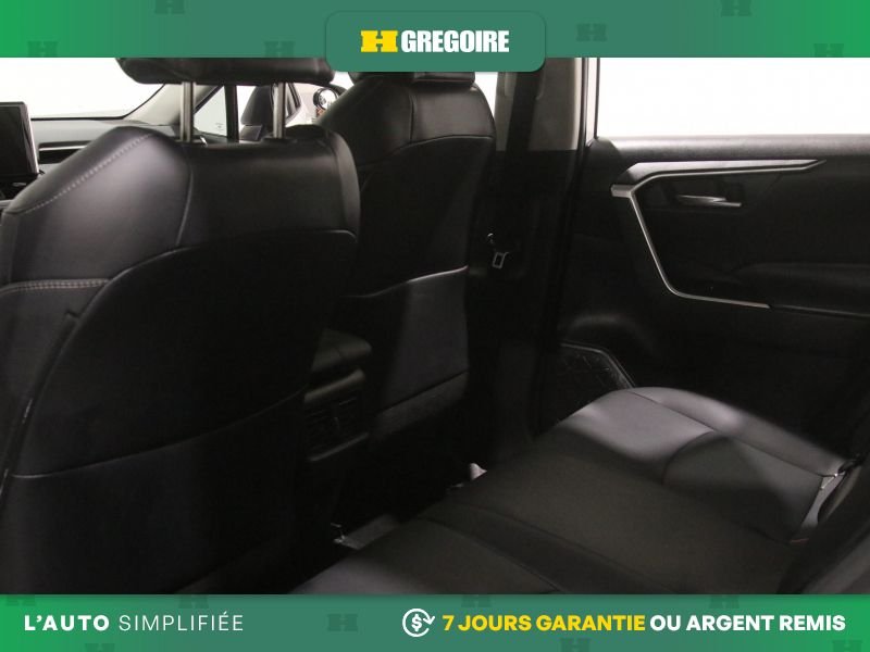 2023 Toyota Rav 4 White Saint-Eustache - photo #29