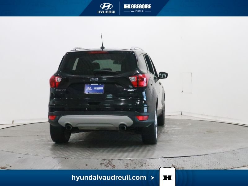 2019 Ford Escape Black Laval - photo #10