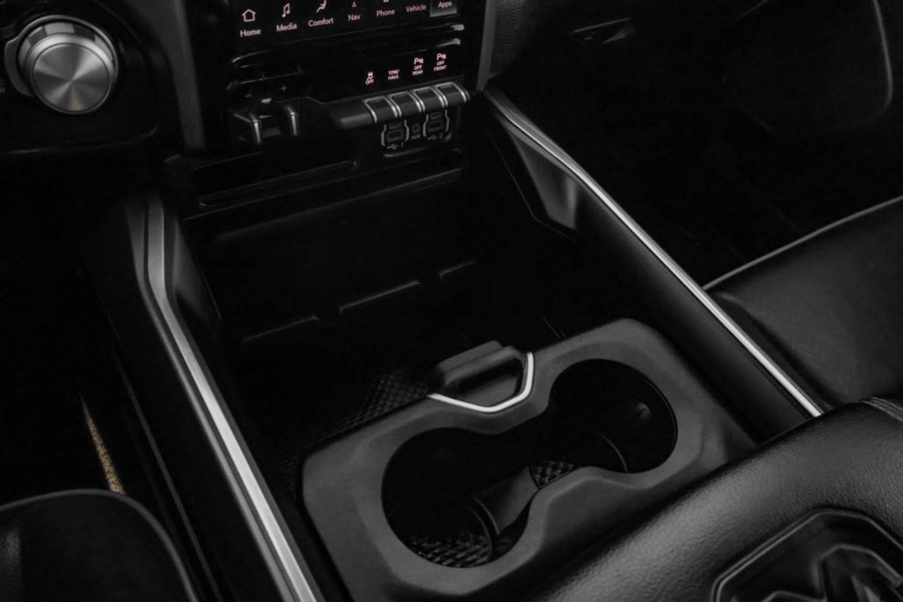 2022 Ram 1500 Laramie 4x4 Crew Cab 5'7 Box Grey Sherwood Park - photo #26