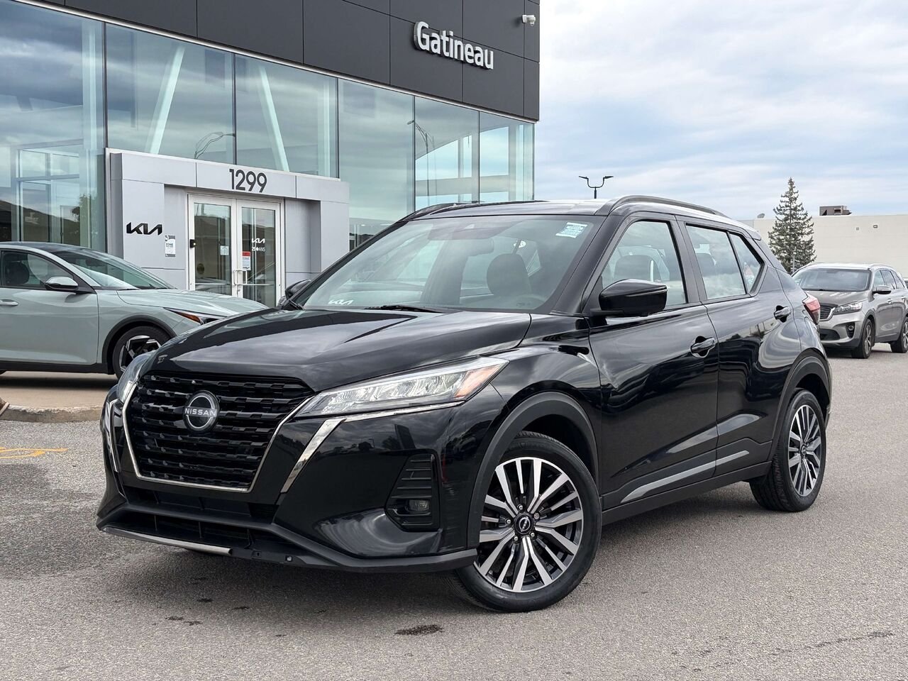 Nissan Kicks 2023 Noir Gatineau - photo #8