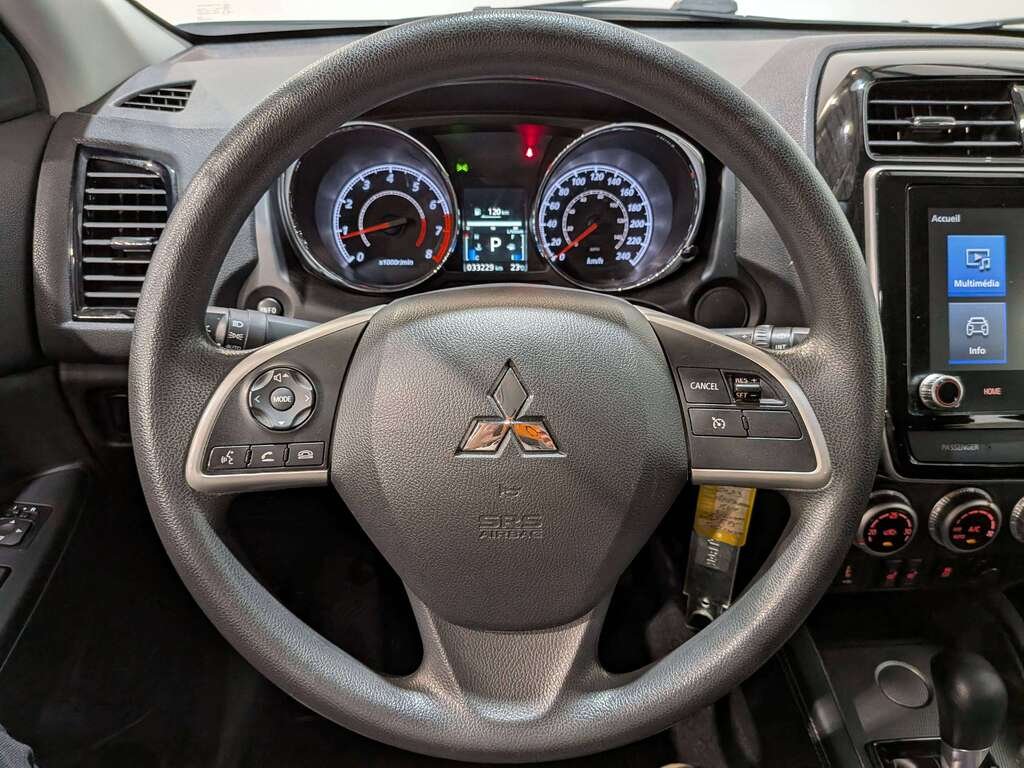 Mitsubishi RVR ES FWD 2023 Blanc Val-David - photo #15
