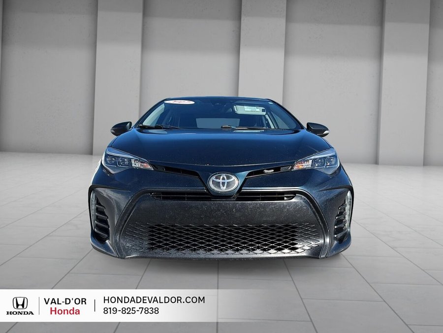 2017 Toyota Corolla Berline 4 portes CVT SE Blue
