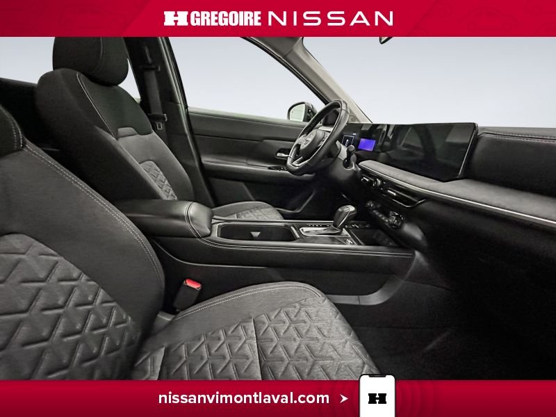 2025 Nissan Kicks Grey Laval - photo #13