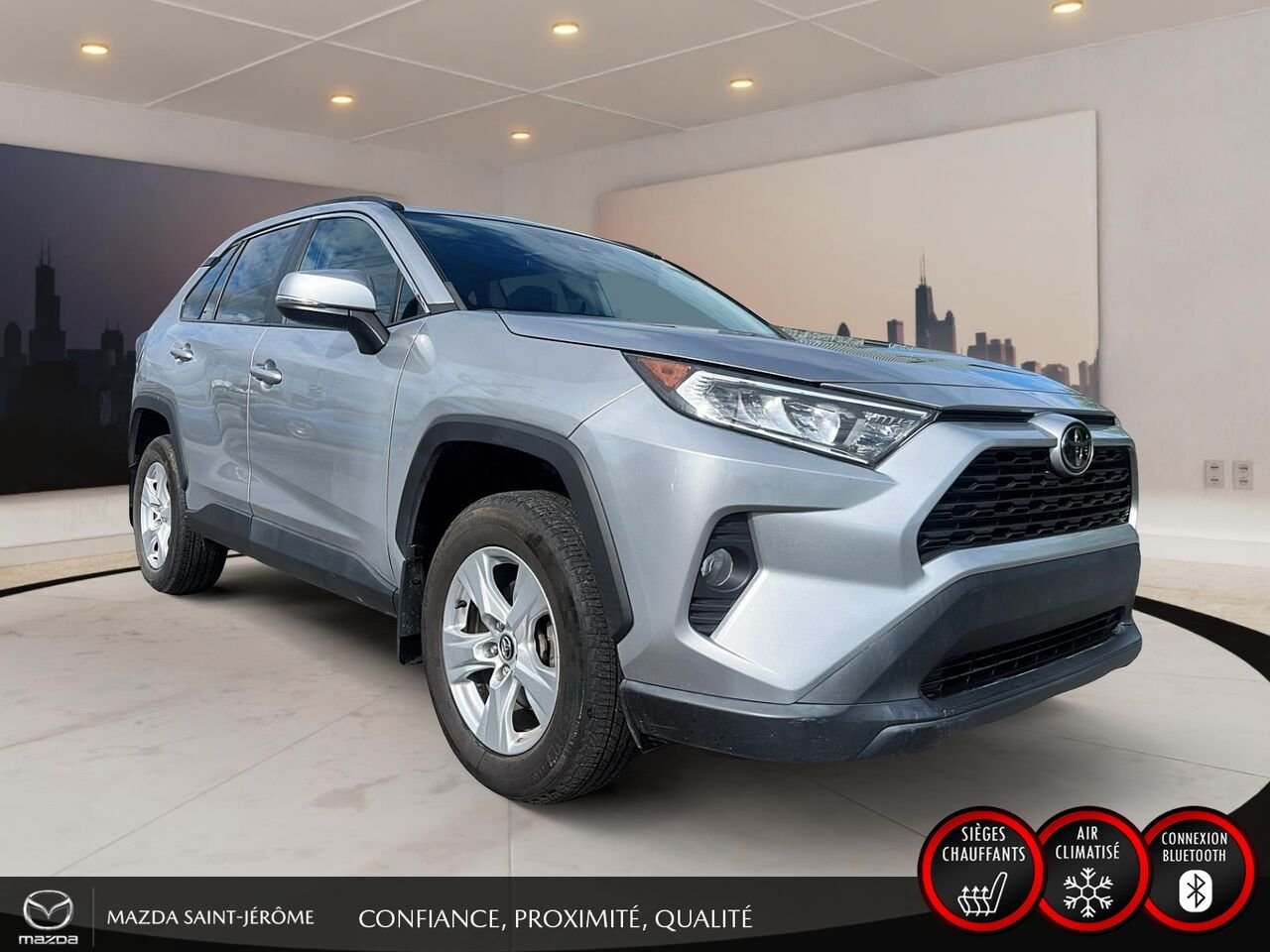 Toyota RAV4 XLE | TOIT OUVRANT | AWD | 2020 Argent Saint-Jérôme - photo #3
