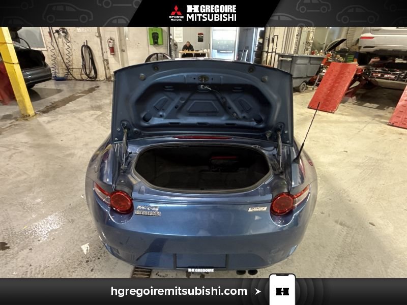 2018 Mazda MX-5 Blue Laval - photo #24