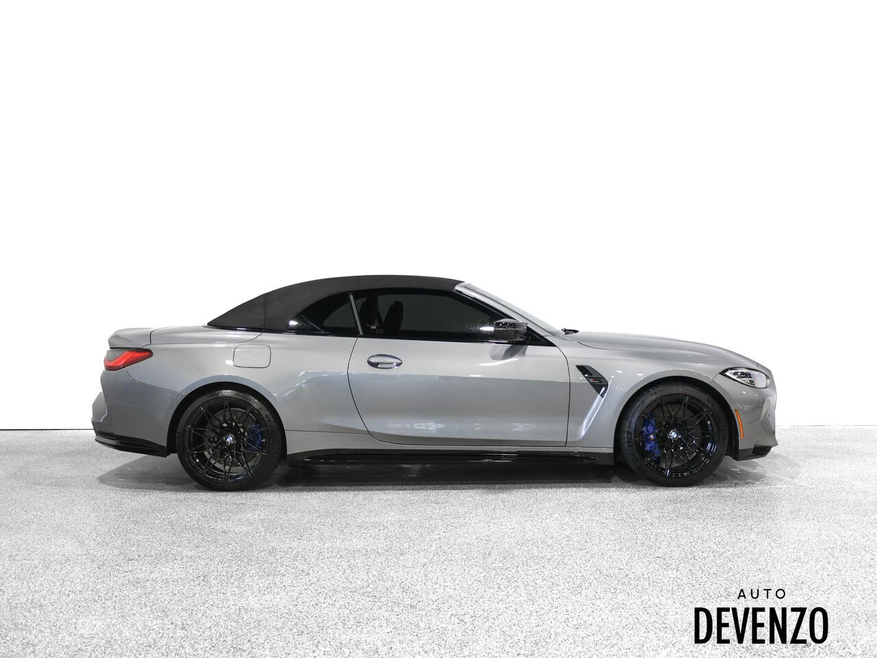 2024 BMW M4 Grey Saint-Eustache - photo #2
