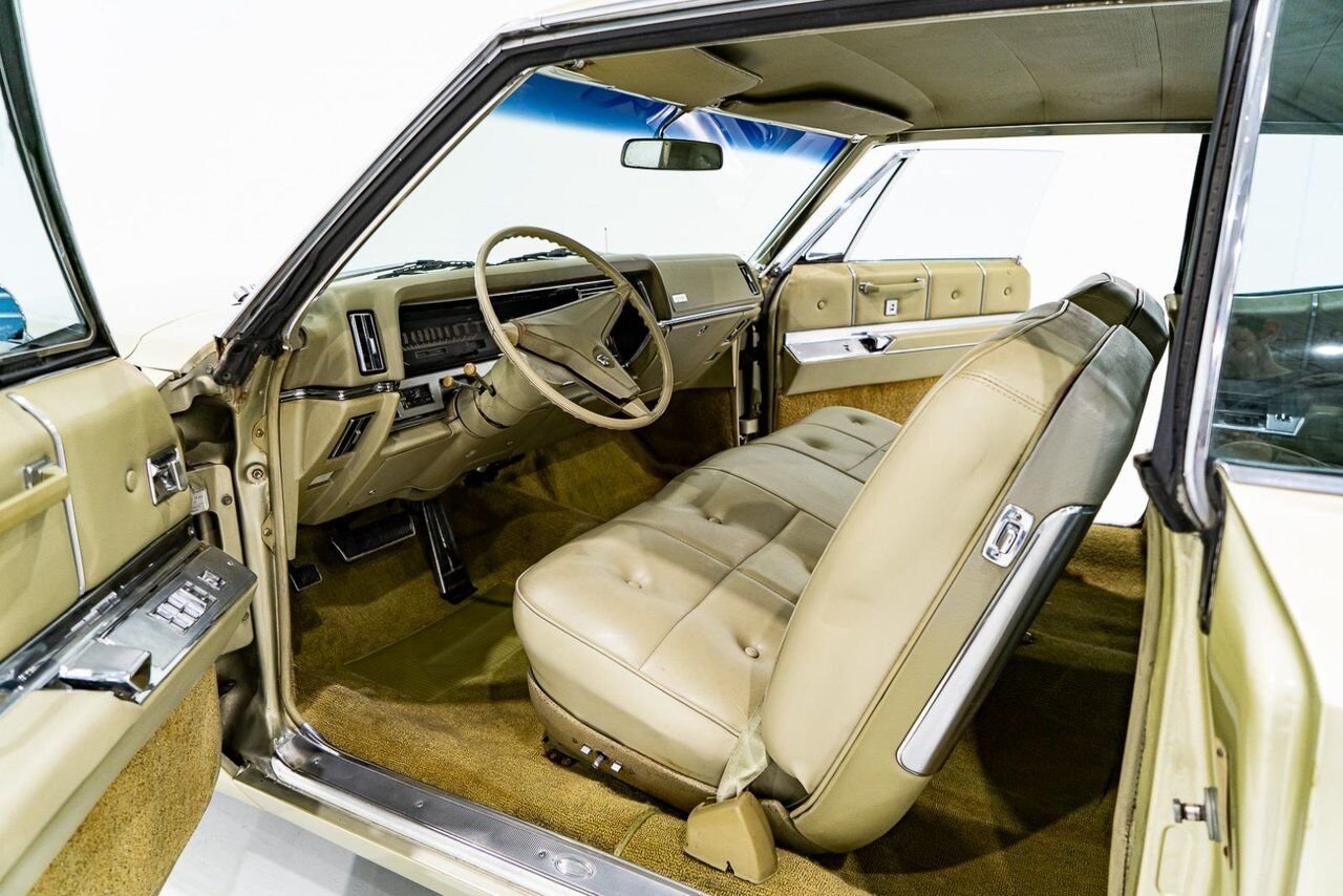 Cadillac DeVille Coupe *PRICE IN USD* Original California survivor factory A/C with only 36,992miles (59,532km) 1967 Or Montréal - photo #6