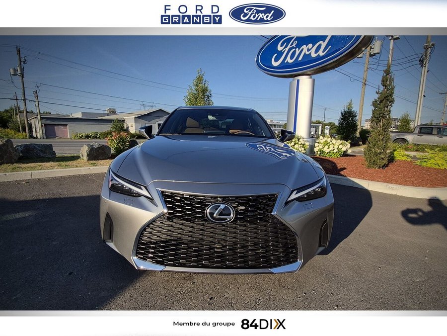 2023 Lexus IS Silver