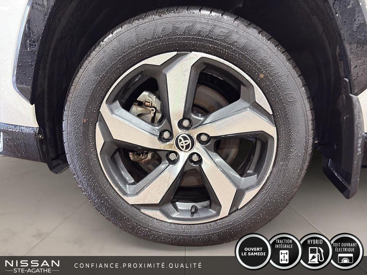 2025 Toyota RAV4 hybride rechargeable SE TI White Saint-Jérôme - photo #6