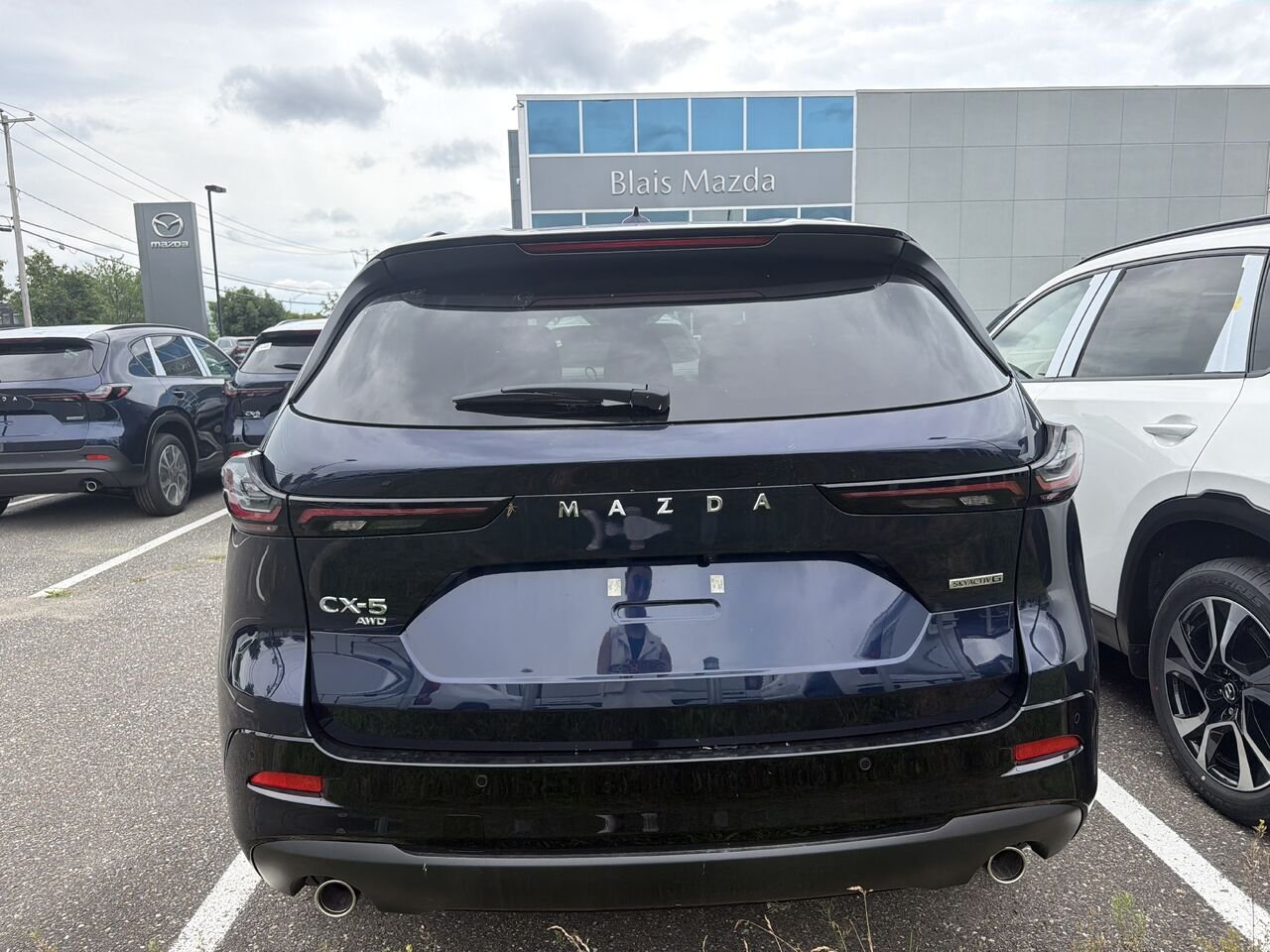2026 MAZDA CX-5 Navy Blue Mica Ste-Marie - photo #4