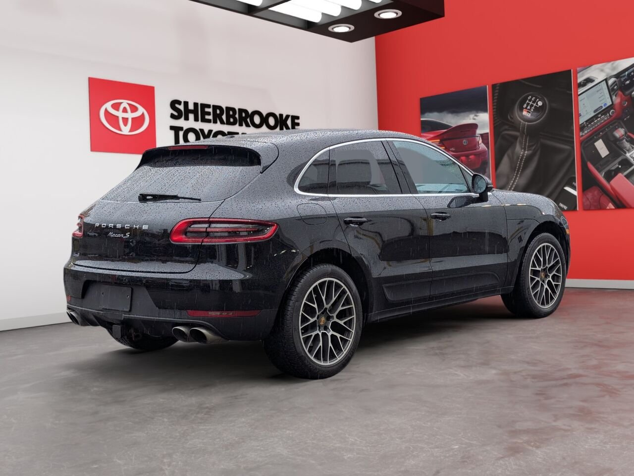 Porsche Macan S/AWD/SIÈGES EN CUIR ET CHAUFFANTS/TOIT OUVRANT PANORAMIQUE/BLUETOOTH/AC BIZONE 2017 Noir Sherbrooke - photo #3