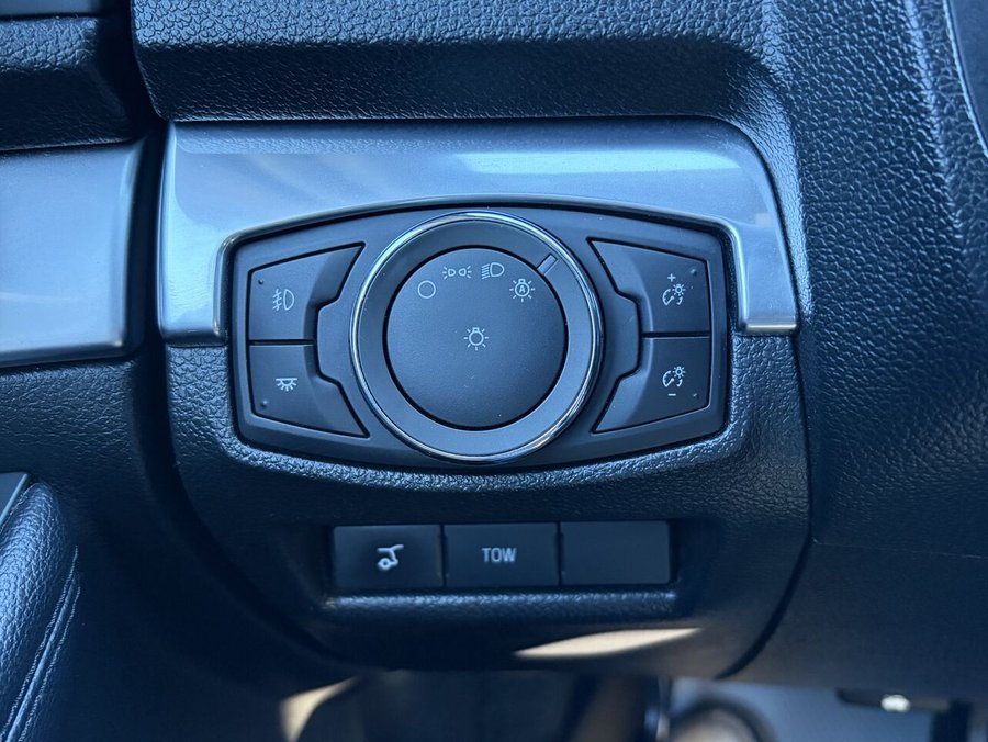 2017 Ford EXPLORER SPORT 4 RM, 4 portes, Sport Black