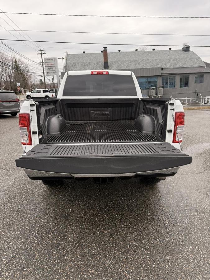 2024 RAM 3500 White Lac Mégantic - photo #8