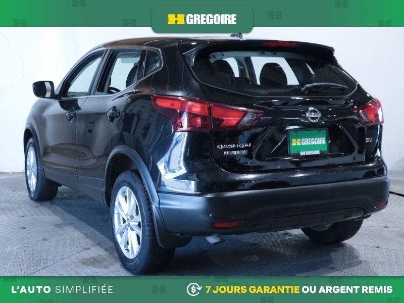 2019 Nissan Qashqai Black Laval - photo #5