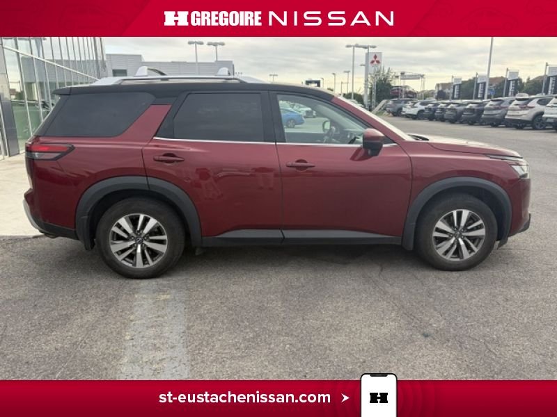 Nissan Pathfinder 2022 Rouge Saint-Eustache - photo #13