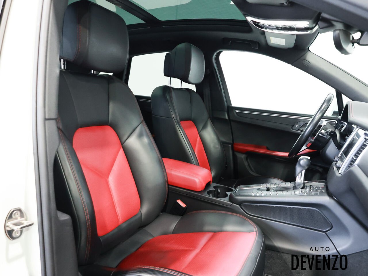 Porsche Macan 2017 Blanc Saint-Eustache - photo #6
