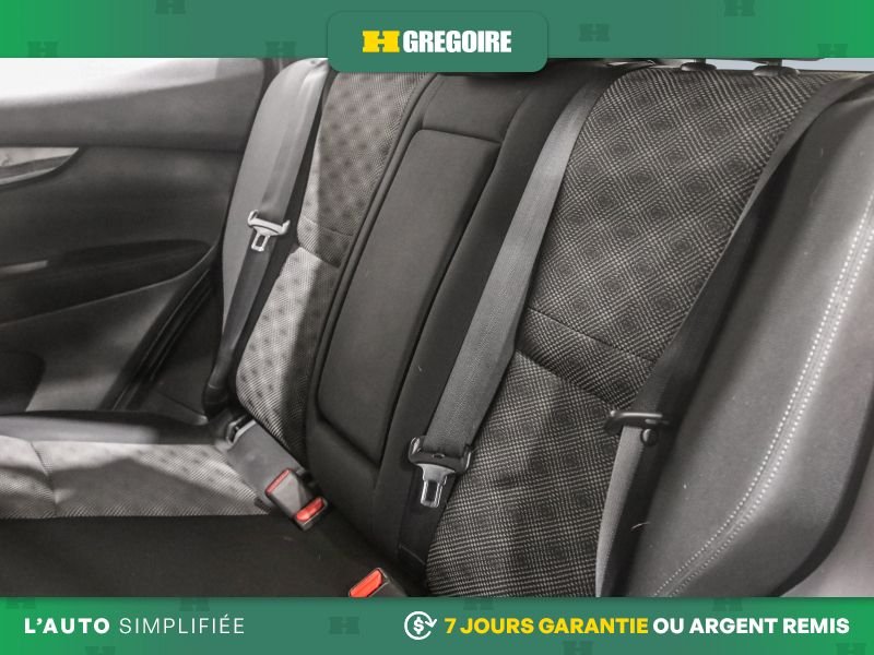 2019 Nissan Qashqai White Blainville - photo #28