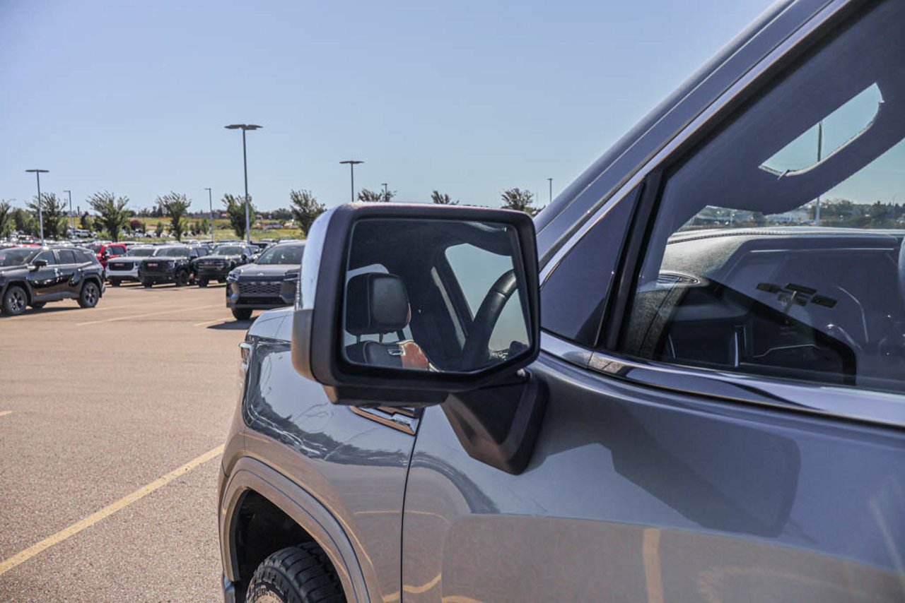 2025 GMC Sierra 1500 4WD Crew Cab 147 Denali Ultimate Grey Sherwood Park - photo #13