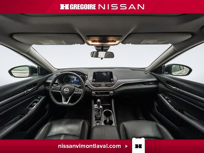 Nissan Altima 2025 Blanc Laval - photo #24